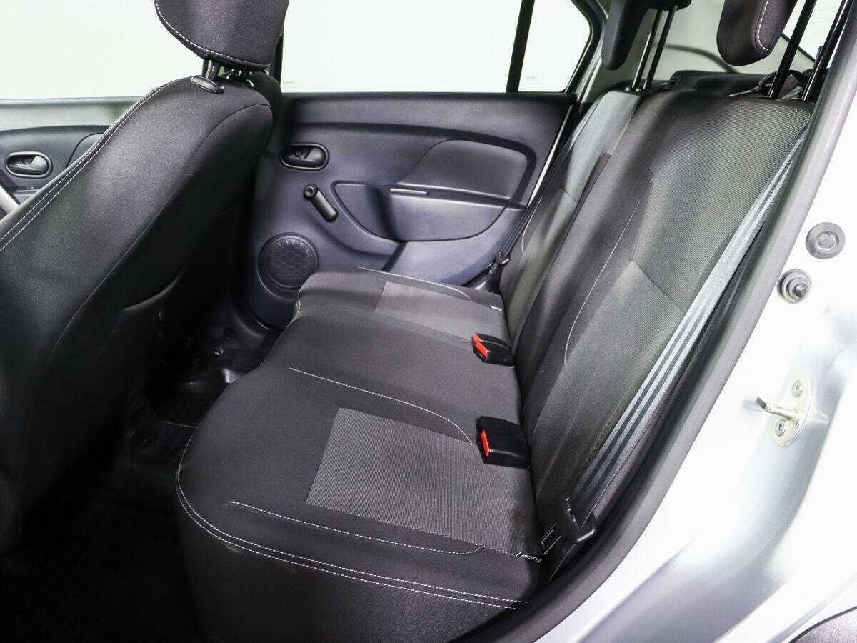 Renault Logan Stepway, 2022 Фото №8