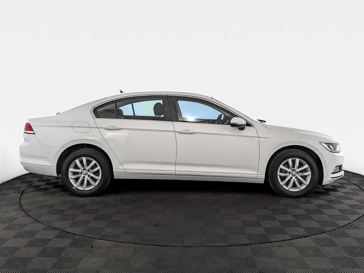 Volkswagen Passat, 2019 Фото №4