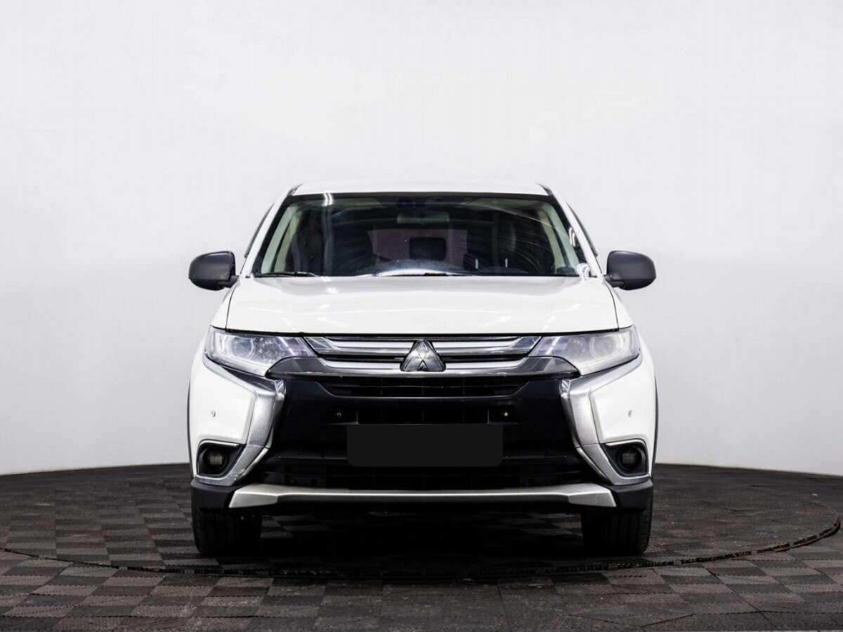 Mitsubishi Outlander, 2018 Фото №2
