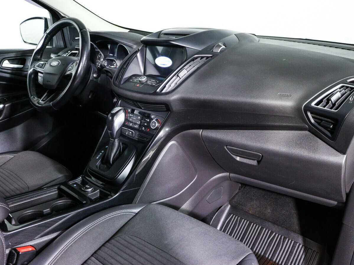 Ford Kuga, 2017 Фото №9