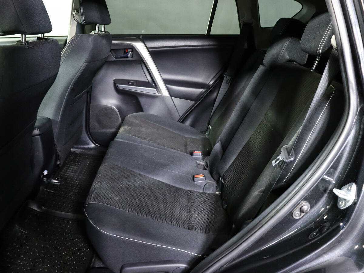 Toyota RAV4, 2015 Фото №8