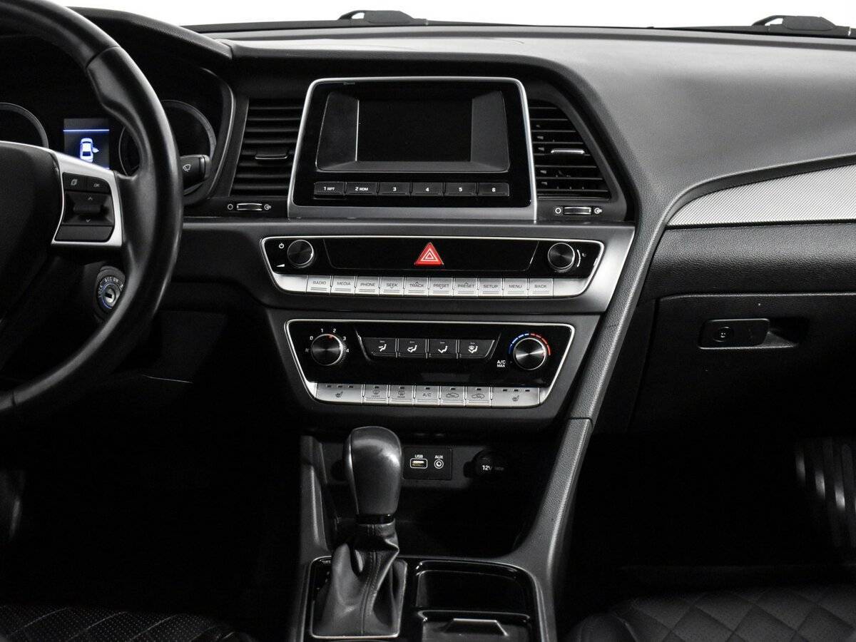 Hyundai Sonata, 2019 Фото №12