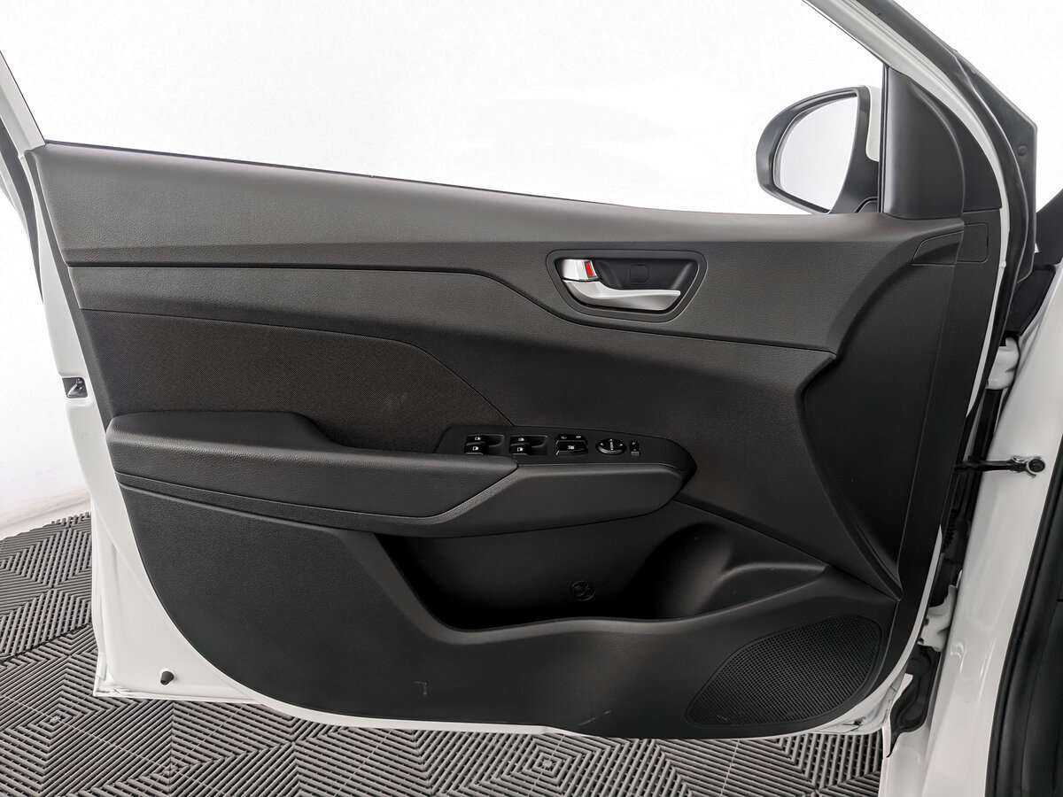 Hyundai Solaris, 2022 Фото №19