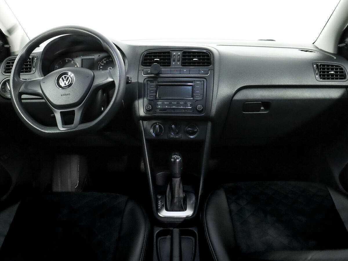 Volkswagen Polo, 2016 Фото №11
