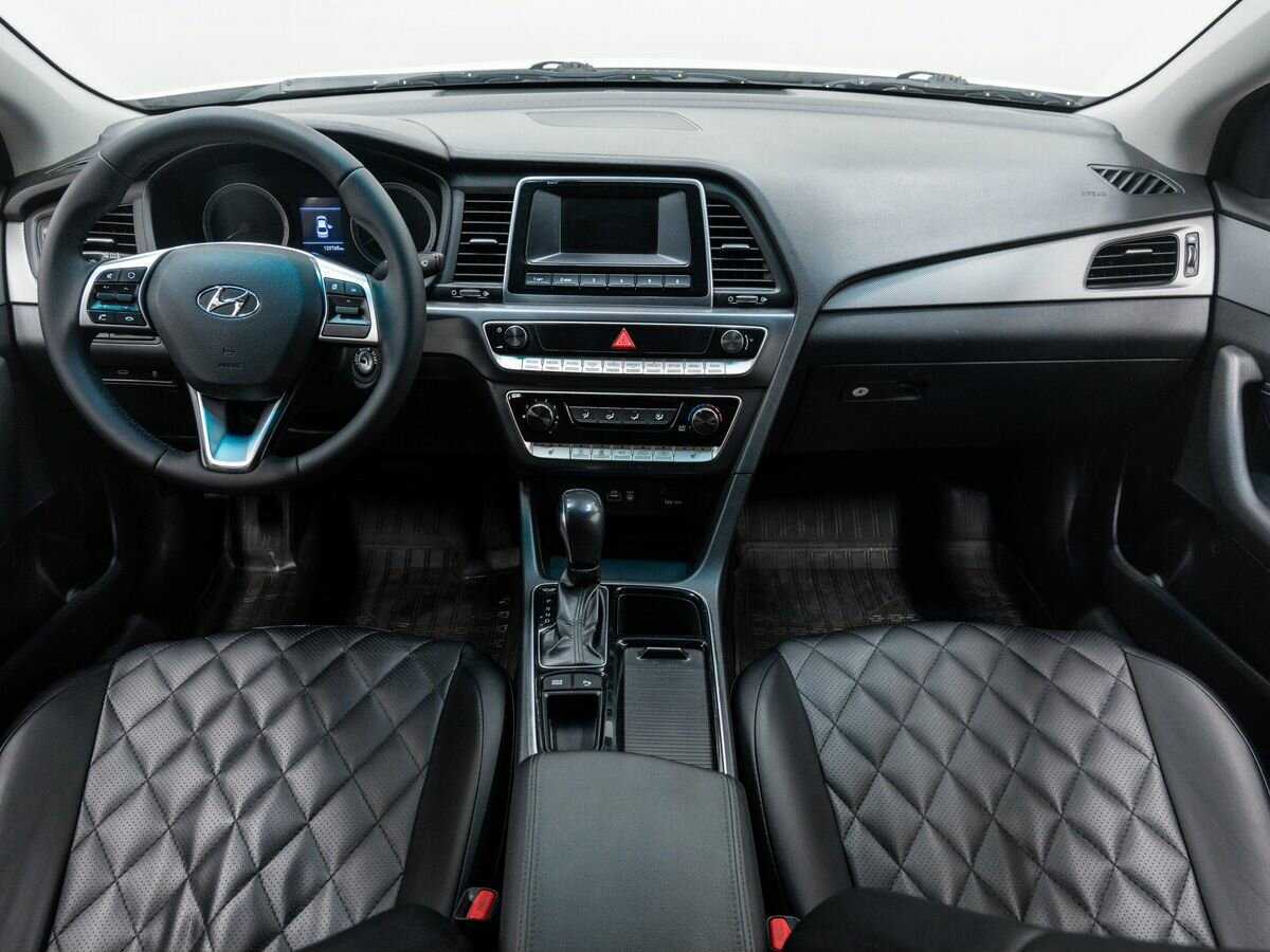 Hyundai Sonata, 2019 Фото №10