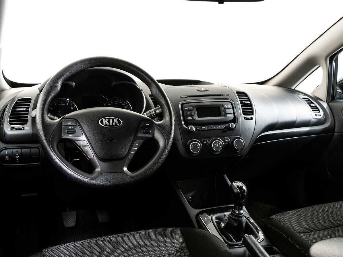 Kia Cerato, 2019 Фото №11