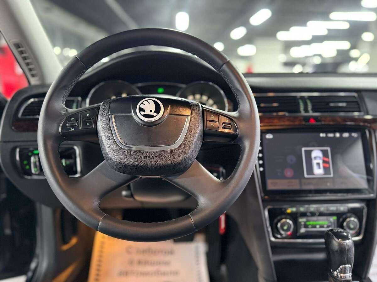 Skoda Superb DSG, 2013 Фото №8