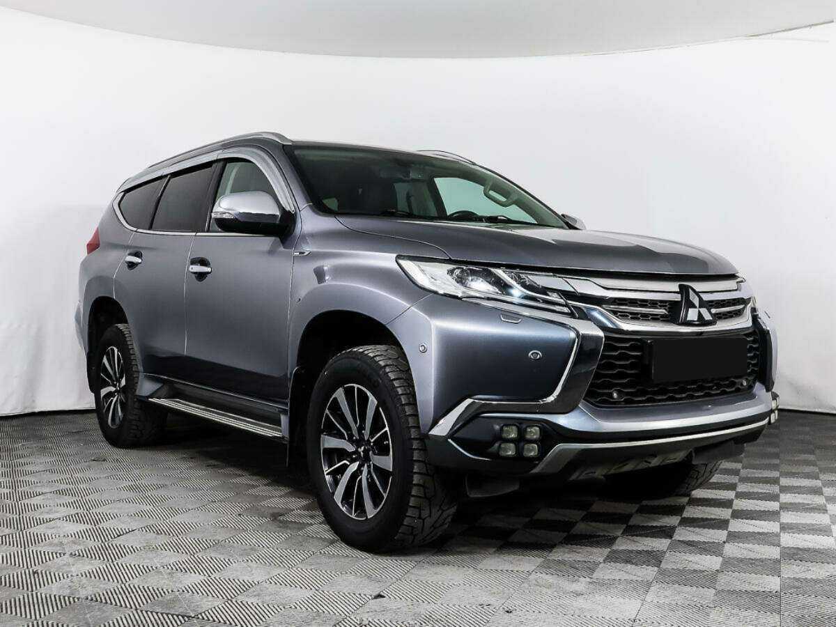 Mitsubishi Pajero Sport, 2016 Фото №3