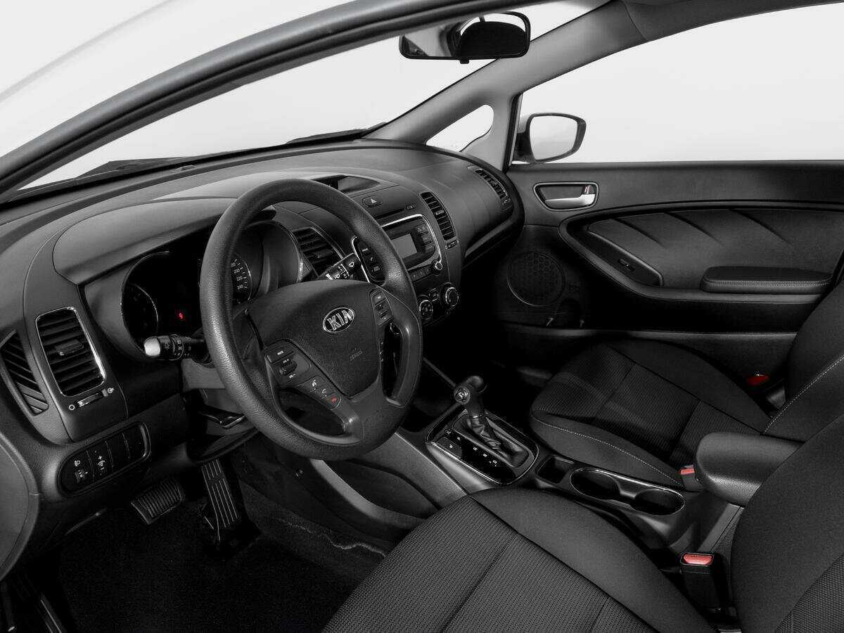 Kia Cerato, 2019 Фото №15