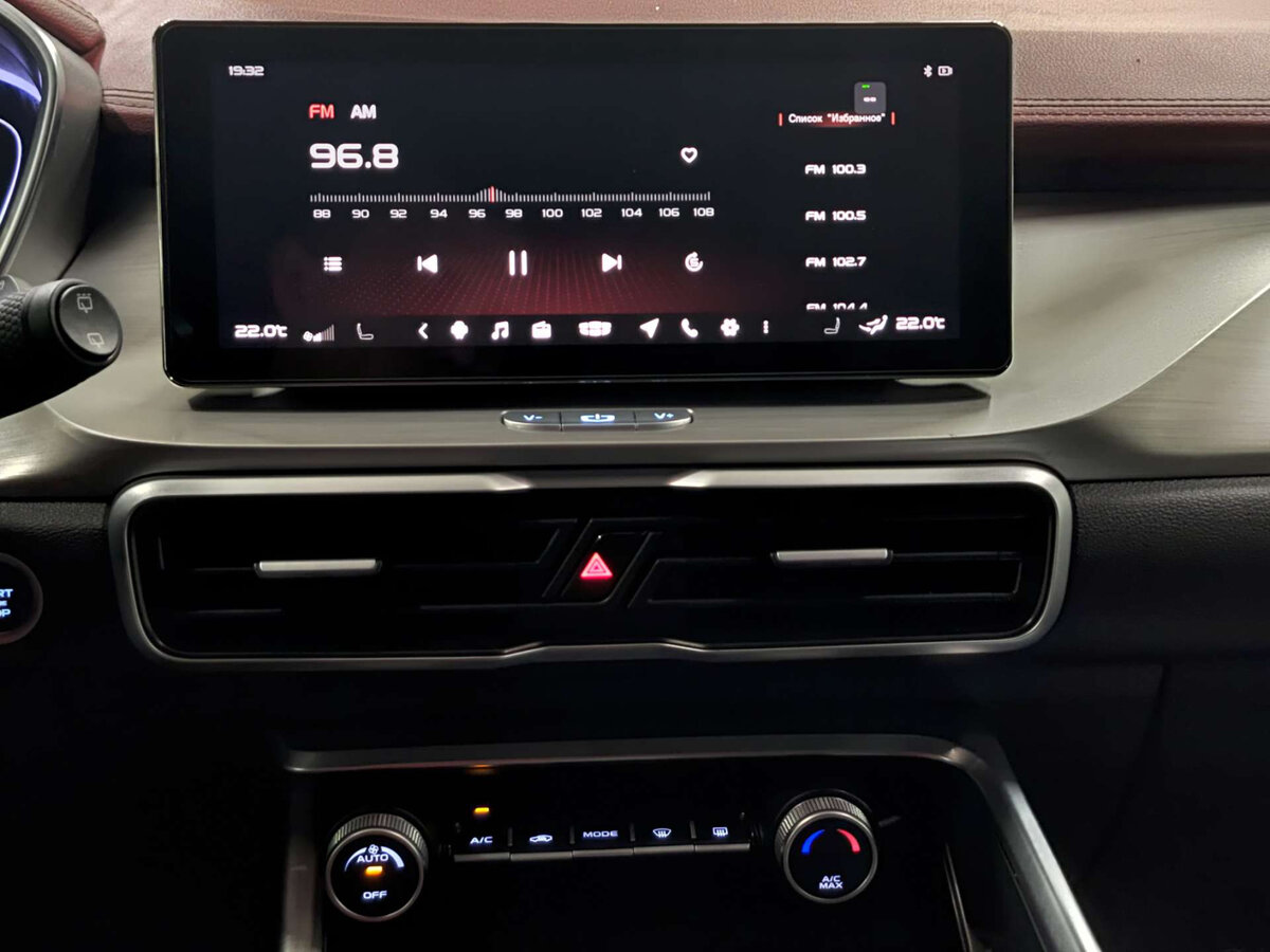 Geely Coolray I, 2021 Фото №15