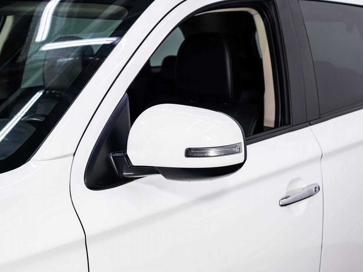 Mitsubishi Outlander, 2016 Фото №8