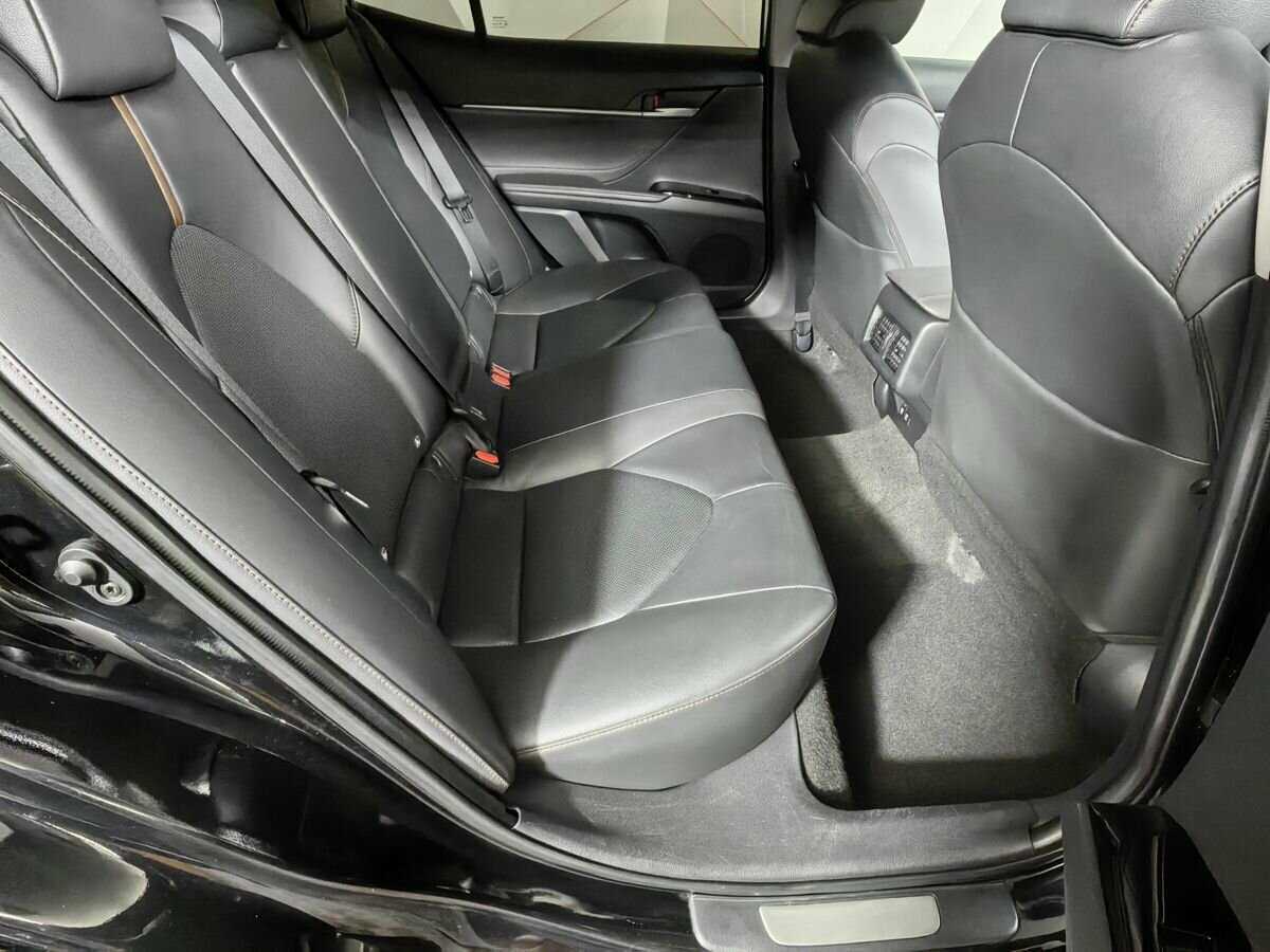 Toyota Camry, 2019 Фото №12