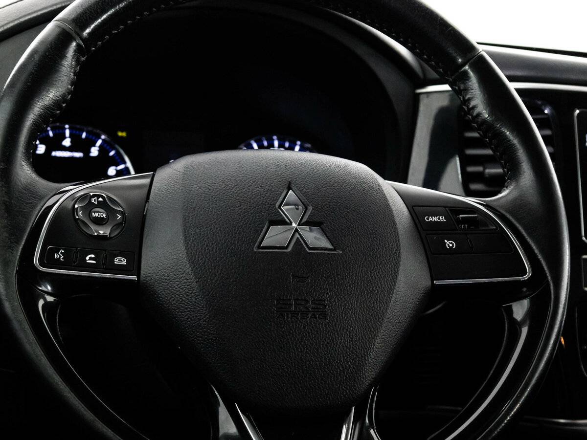 Mitsubishi Outlander III Рестайлинг 3, 2019 Фото №9