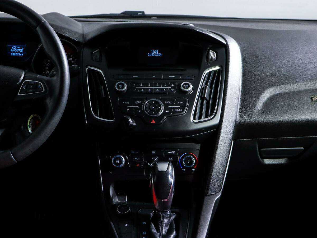 Ford Focus, 2019 Фото №11
