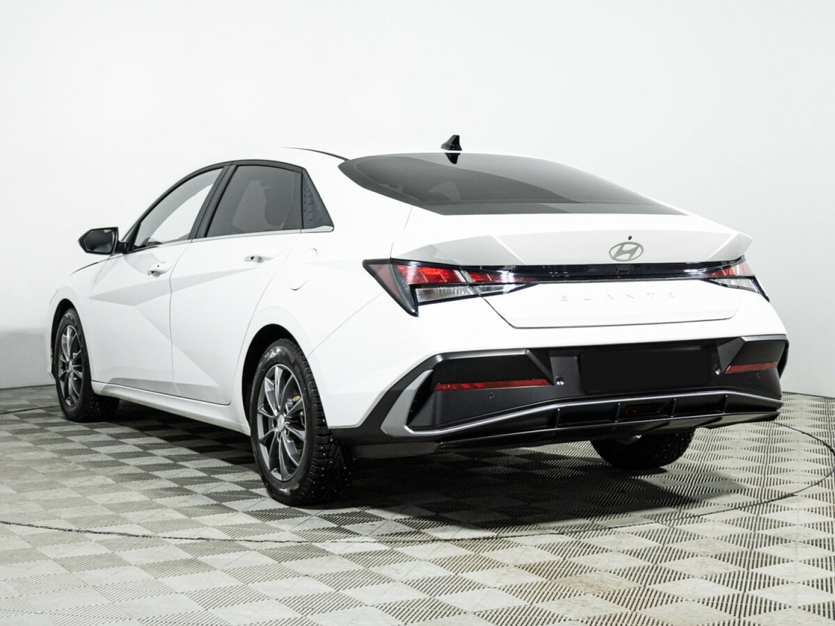 Hyundai Elantra VII (CN7) Рестайлинг, 2023 Фото №7