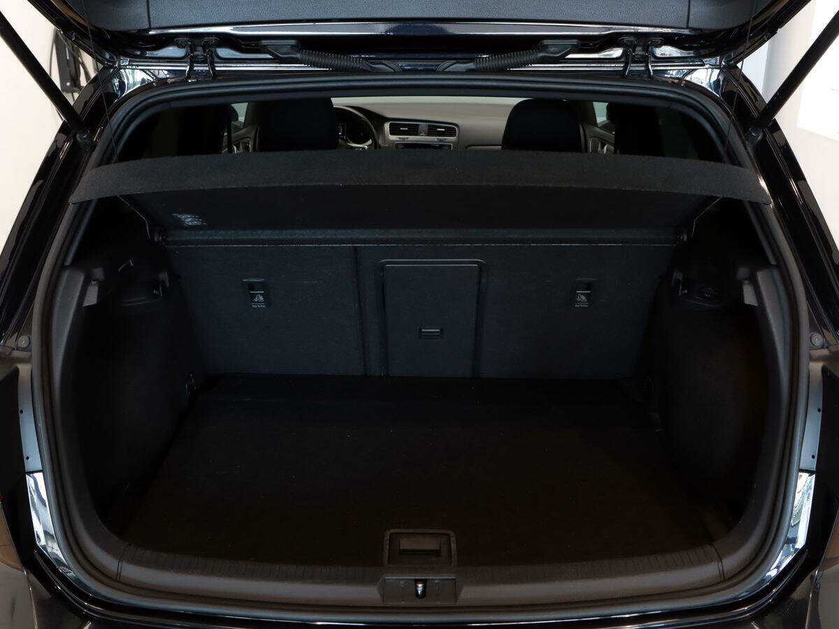 Volkswagen Golf, 2013 Фото №10