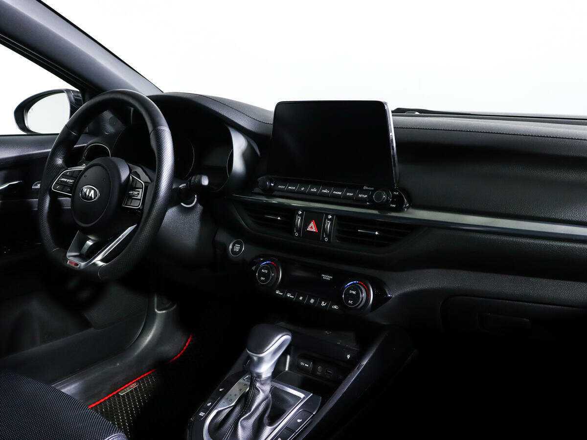 Kia Cerato, 2021 Фото №7