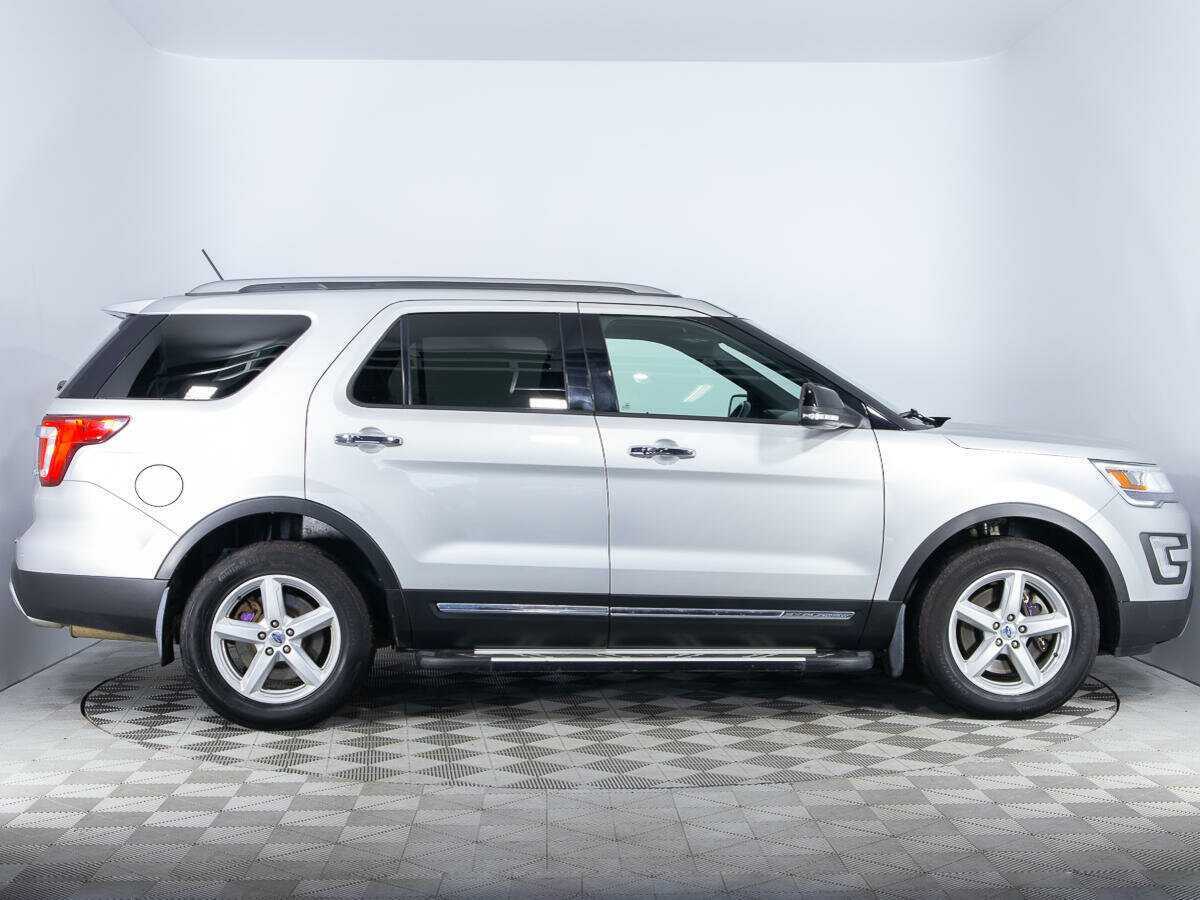 Ford Explorer, 2017 Фото №4