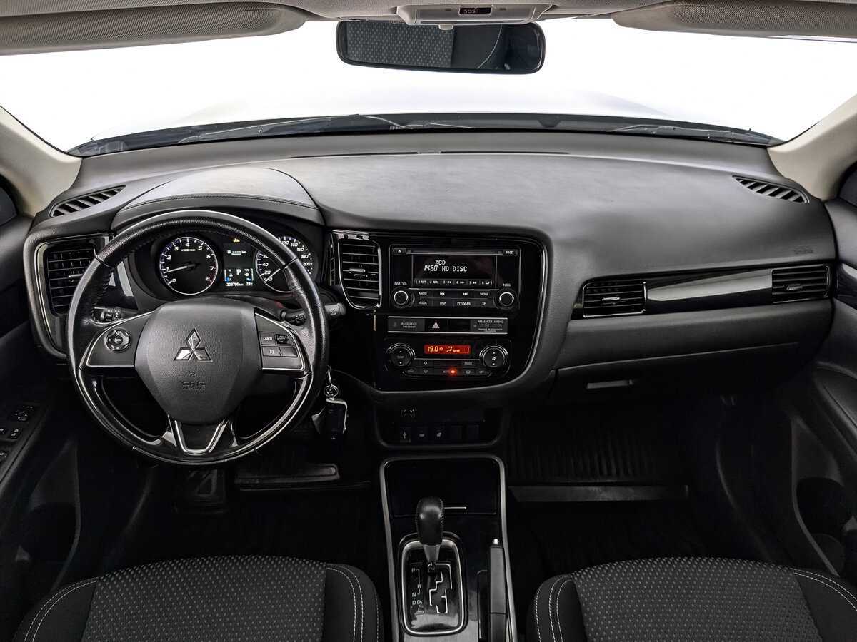 Mitsubishi Outlander, 2018 Фото №10