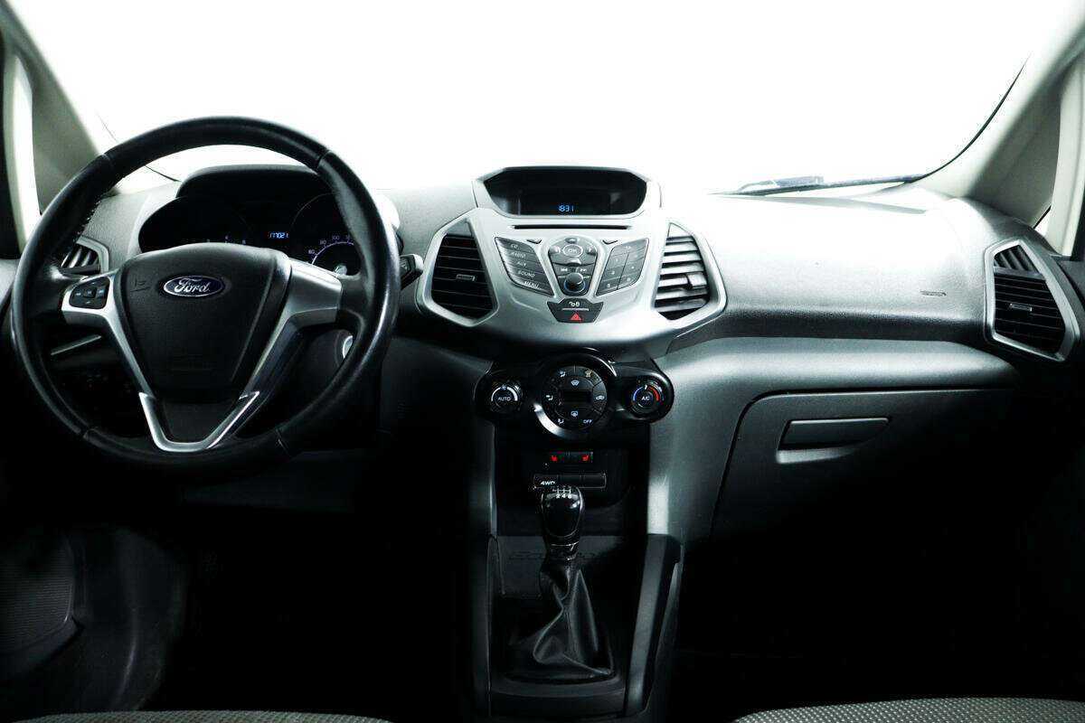 Ford EcoSport, 2015 Фото №9