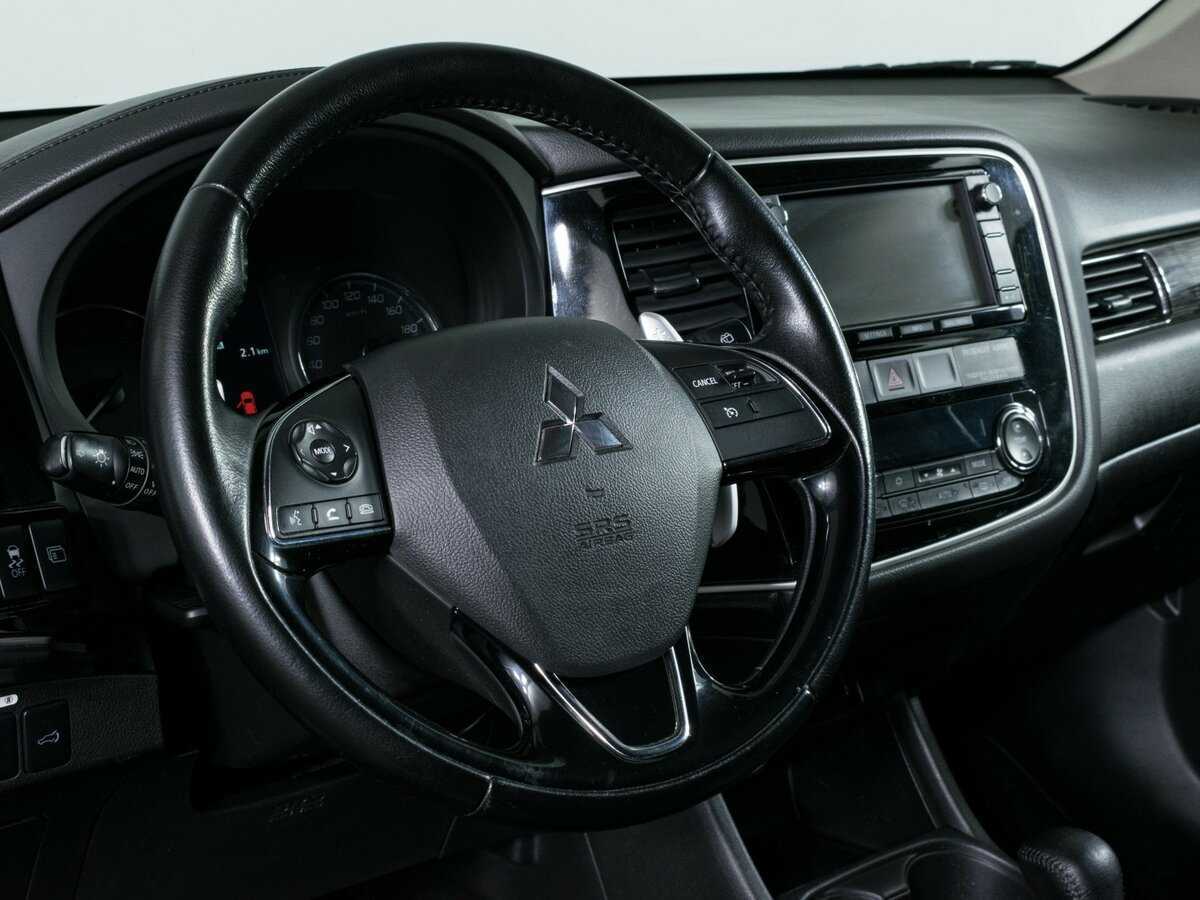 Mitsubishi Outlander, 2015 Фото №12
