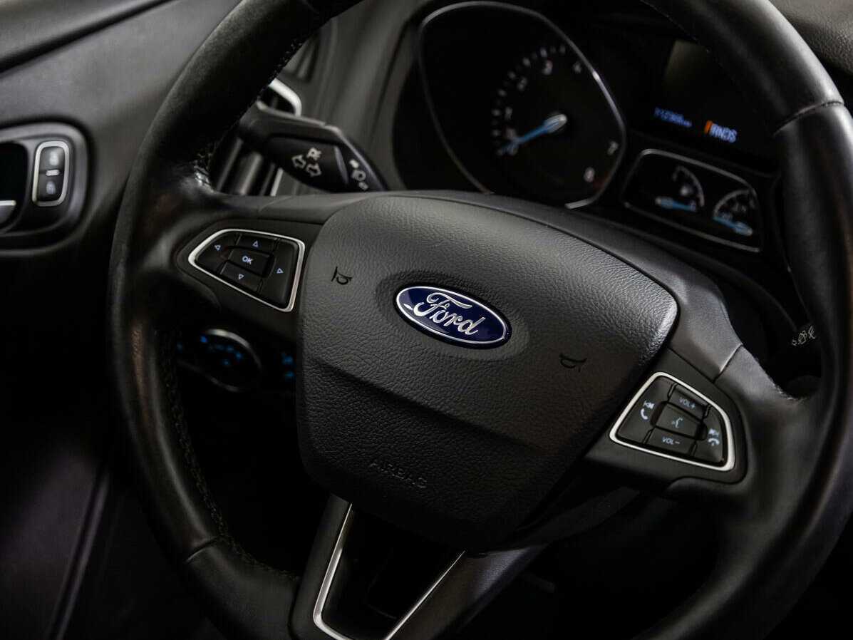 Ford Focus, 2018 Фото №17