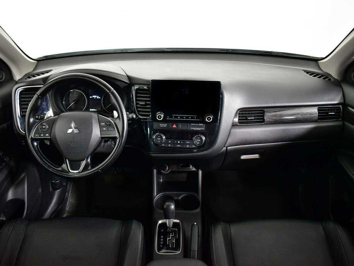 Mitsubishi Outlander, 2016 Фото №12