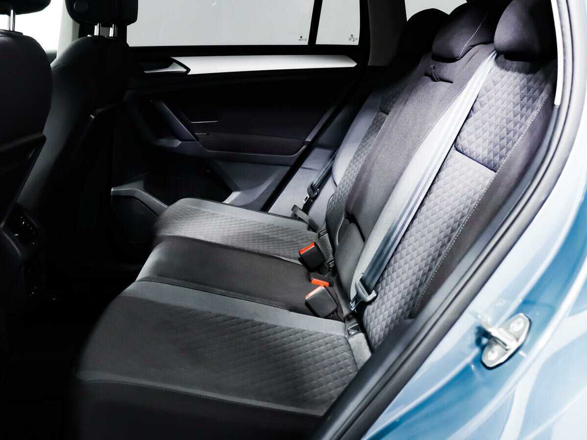 Volkswagen Tiguan, 2020 Фото №12