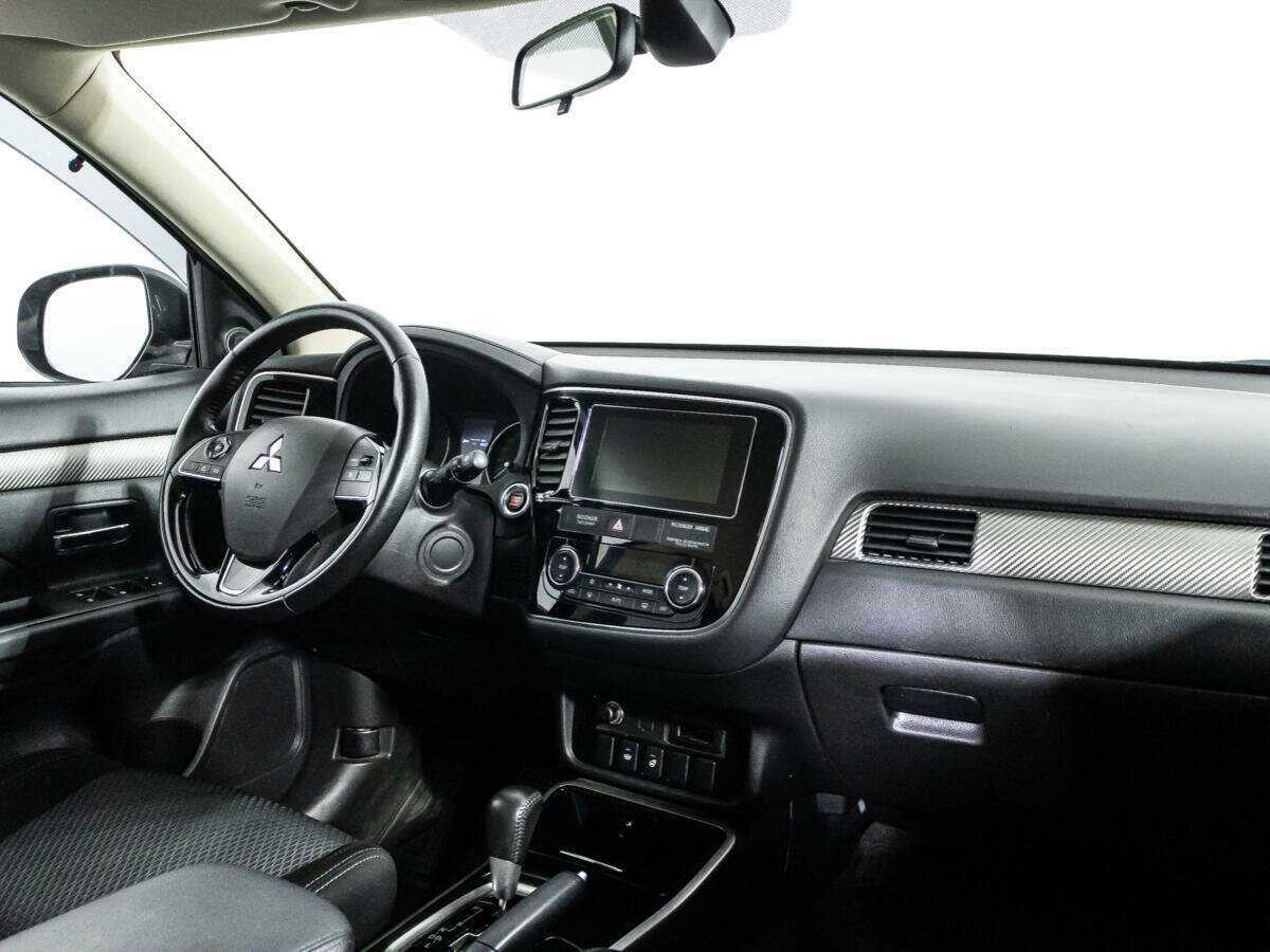 Mitsubishi Outlander, 2018 Фото №9