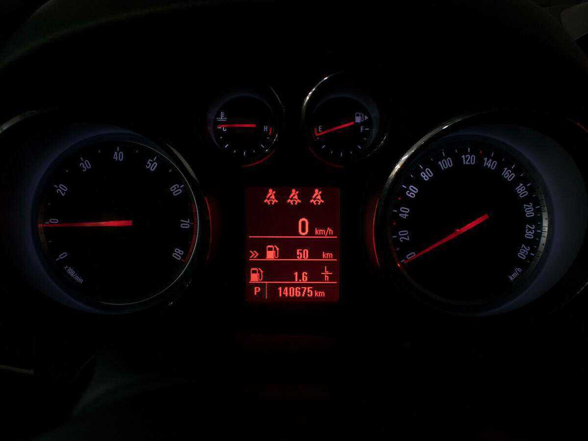 Opel Mokka, 2012 Фото №11