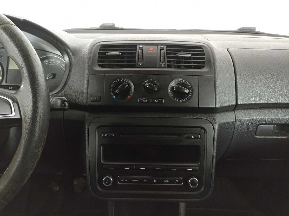 Skoda Fabia, 2014 Фото №15