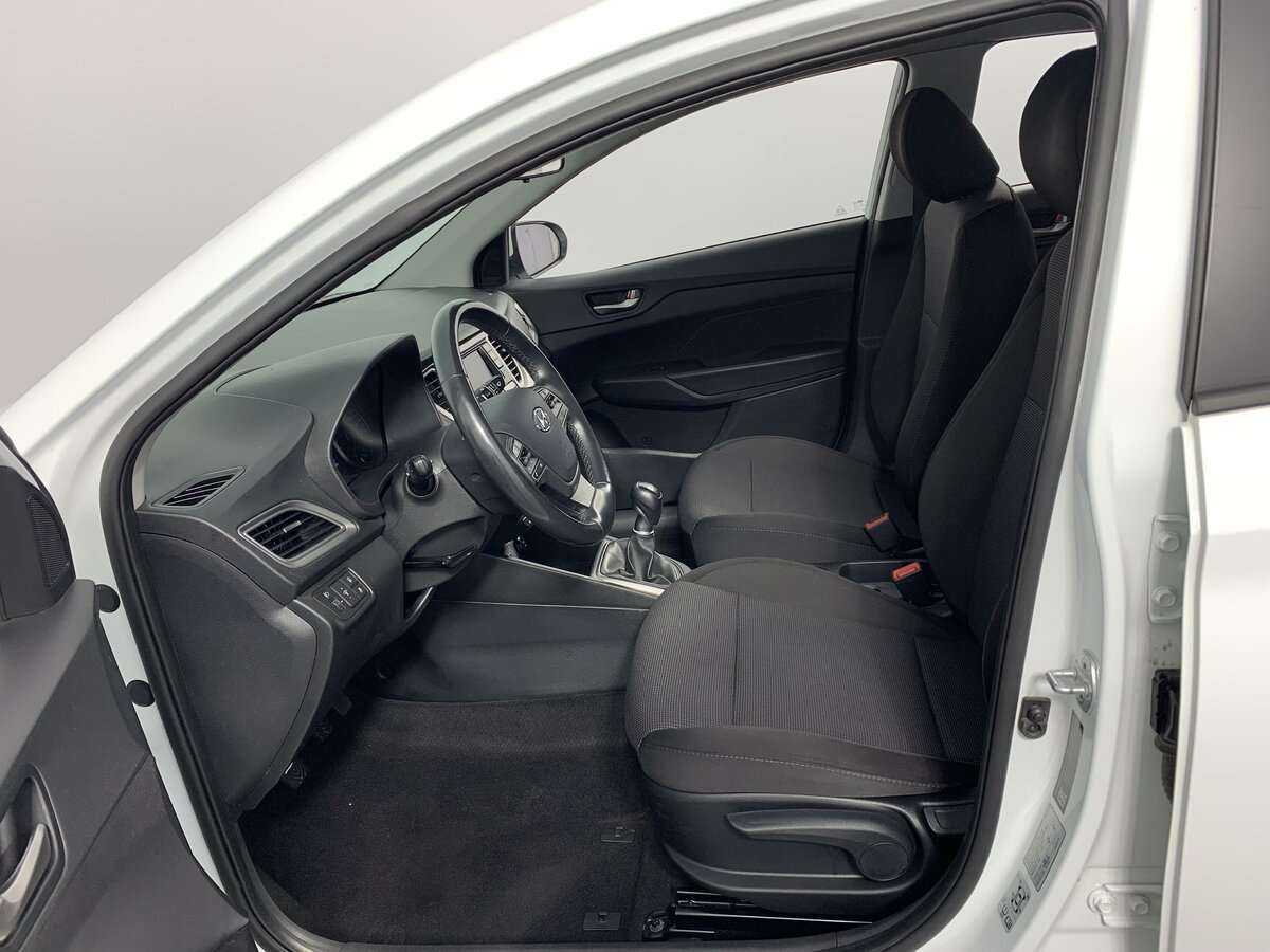 Hyundai Solaris, 2019 Фото №13