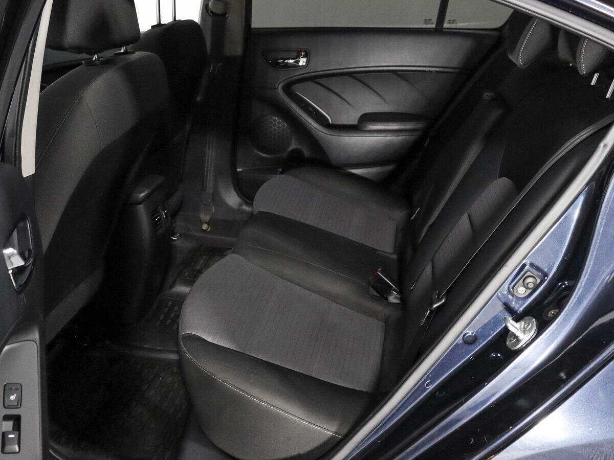 Kia Cerato, 2018 Фото №10