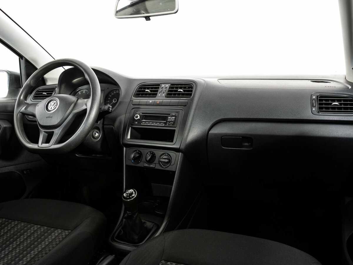 Volkswagen Polo, 2017 Фото №7
