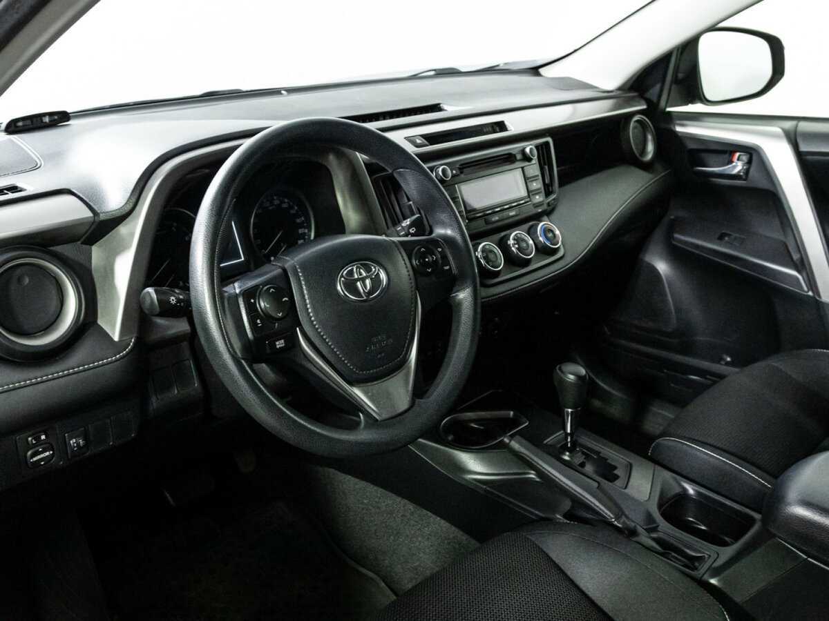Toyota RAV4, 2016 Фото №11