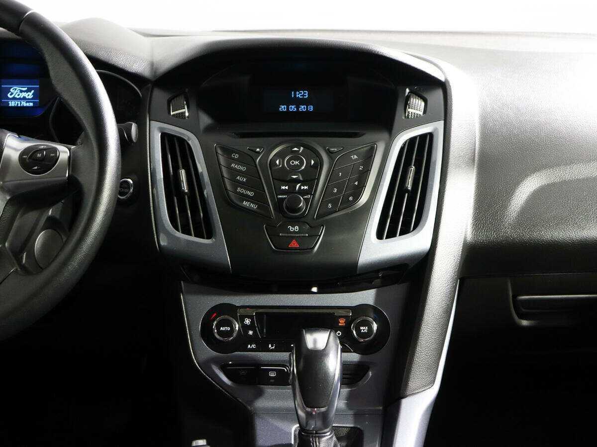 Ford Focus, 2013 Фото №11