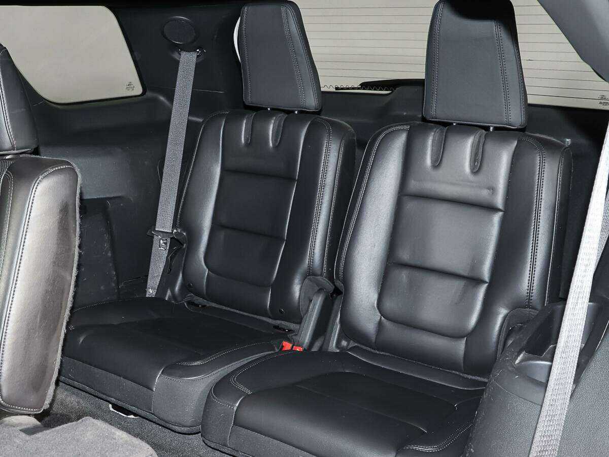 Ford Explorer, 2012 Фото №13