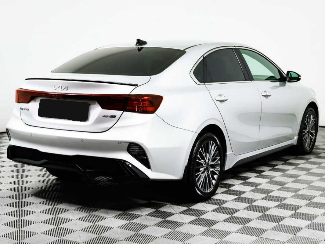Kia Cerato, 2022 Фото №5