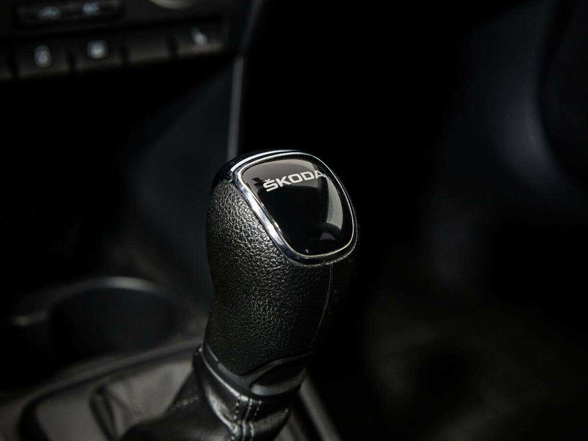 Skoda Rapid, 2016 Фото №15