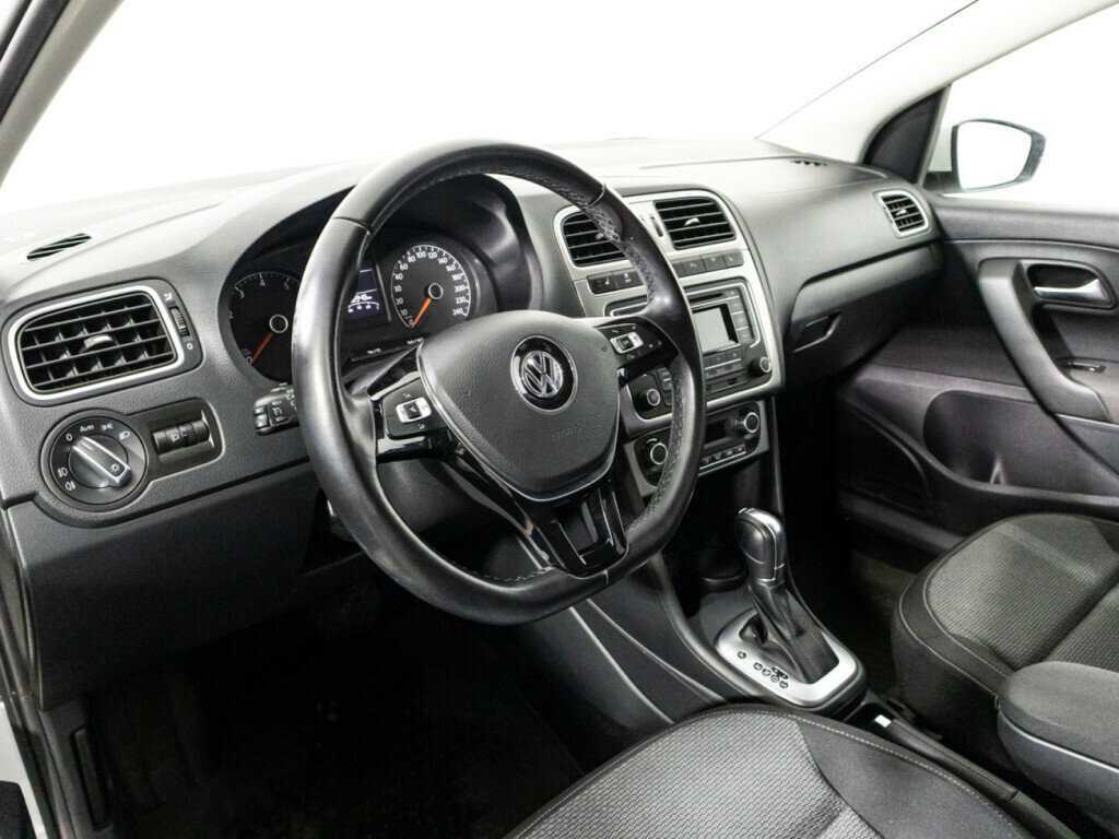 Volkswagen Polo, 2017 Фото №11