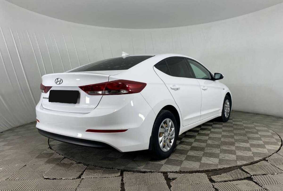 Hyundai Elantra, 2017 Фото №5
