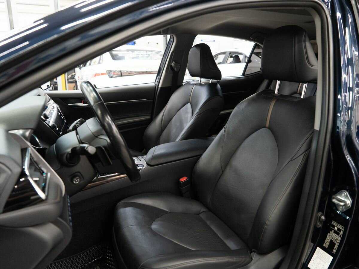 Toyota Camry, 2018 Фото №7