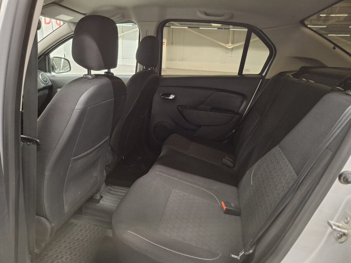 Renault Logan II, 2015 Фото №12