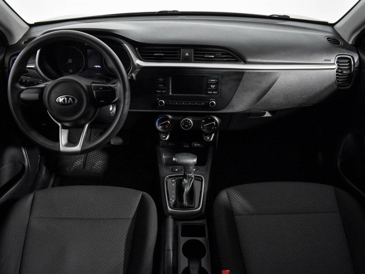 Kia Rio, 2020 Фото №15
