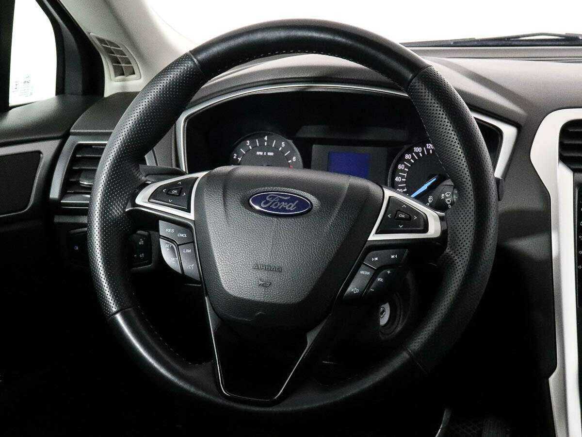 Ford Mondeo, 2015 Фото №11
