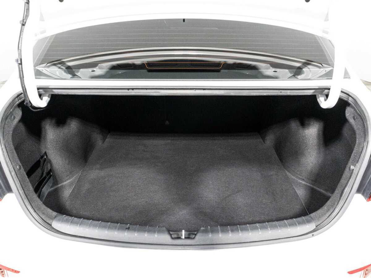 Kia Rio, 2017 Фото №15