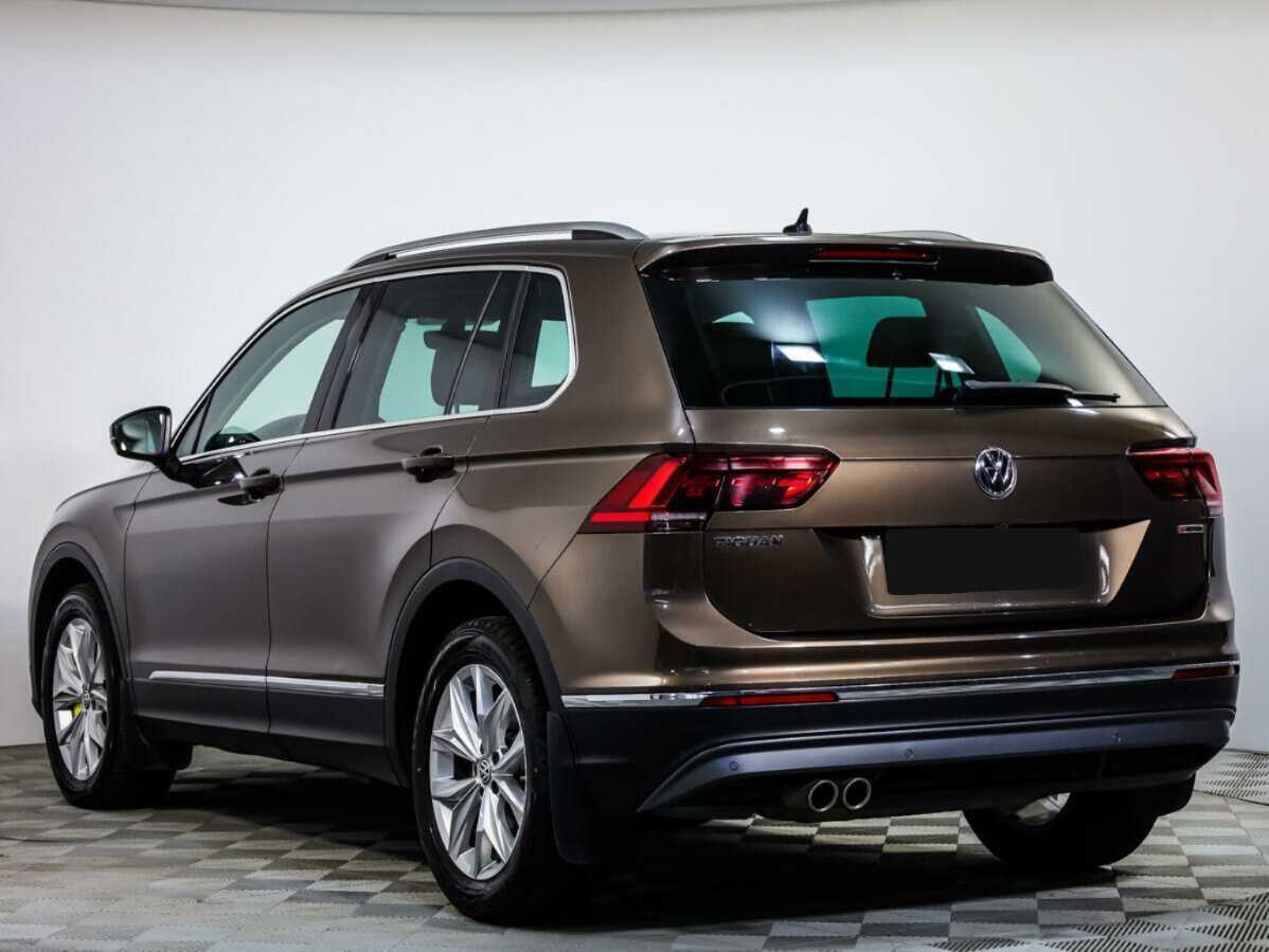 Volkswagen Tiguan, 2018 Фото №6