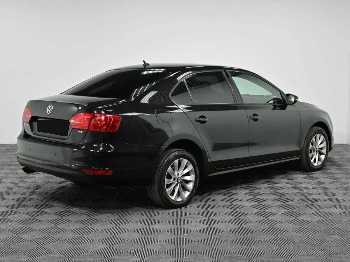 Volkswagen Jetta, 2012 Фото №2