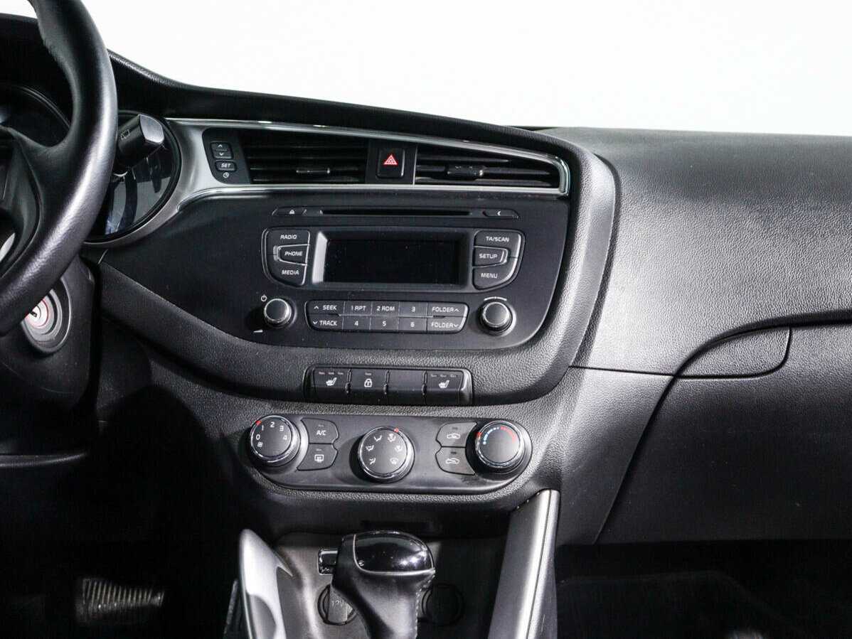 Kia Ceed, 2015 Фото №13