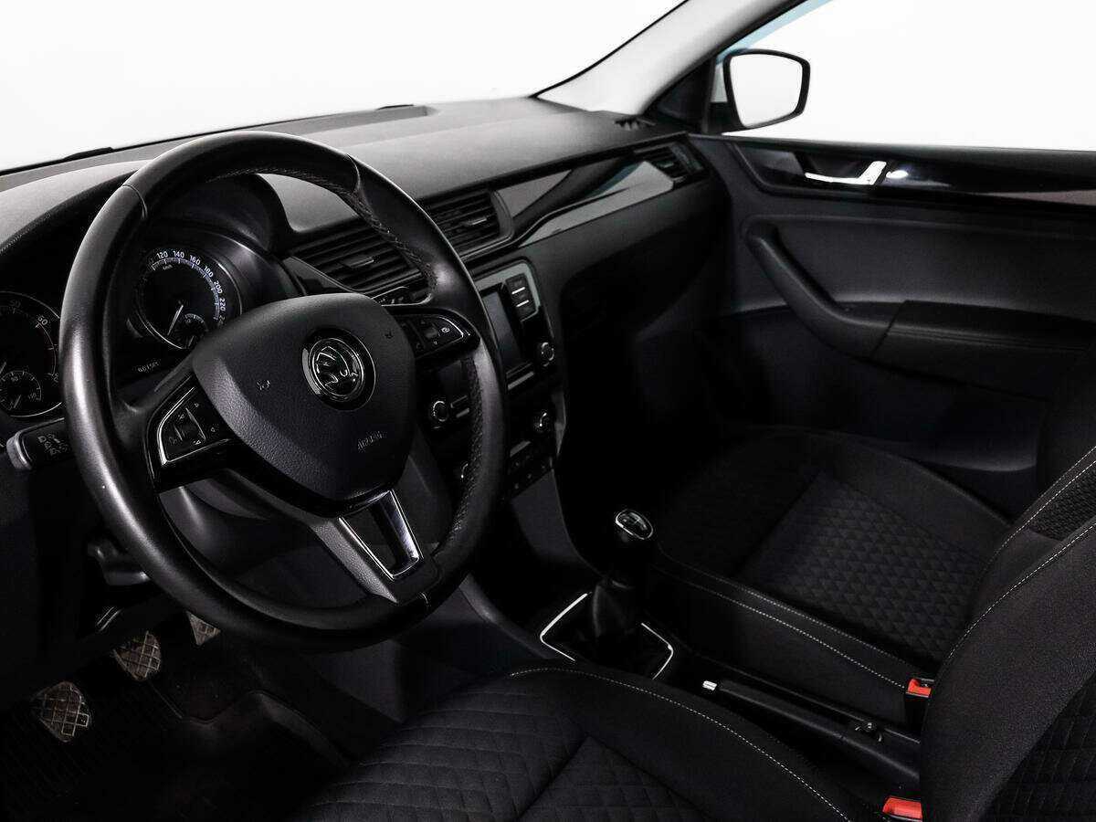 Skoda Rapid, 2017 Фото №6